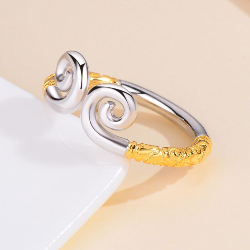 Trilateral Texture Hoop Charm Two-color Hand Ornament