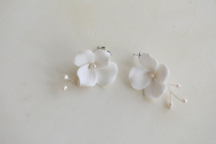 Ceramic Flower Earrings 3.8 Cm Diameter Large Flowers Exaggerate
