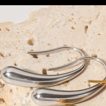 Irregular Water Drop Ear Studs Versatile Geometric Earrings