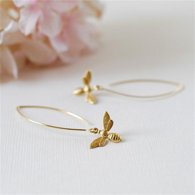 Women's Vintage Bee Exaggerated Stud Earrings