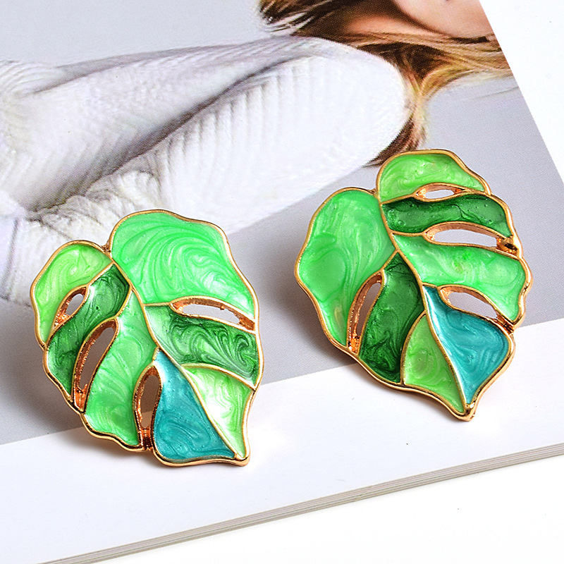 Fashion Leaf Dripping Metal Earrings - Image 4