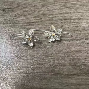 Womens Vintage Exquisite Flower Earrings